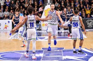 Basket: Dinamo a Venezia per proseguire la striscia positiva