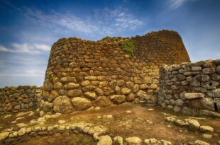 Nuraghe Losa