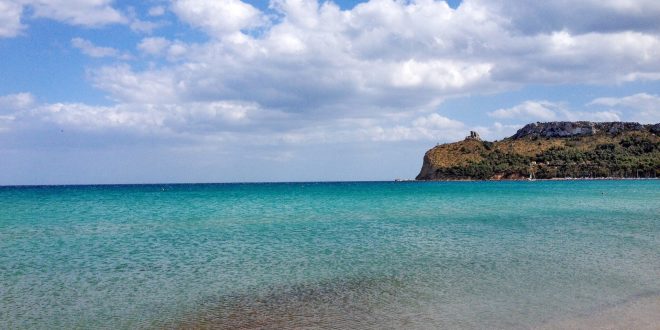 Poetto di Cagliari beach clean up