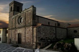 NEONELI CHIESA PARROCCHIALE DI SAN PIETRO