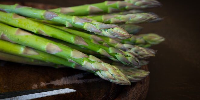 asparagi torta salata pancetta