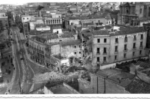 cagliari bombardata Cagliari e la guerra nel 1943 Mem