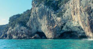 Terra d'in-canto: il coro Ilune risuonerà nelle grotte del Bue marino