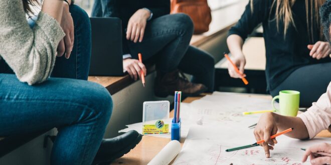 Laboratori, street art per contrastare l'abbandono scolastico